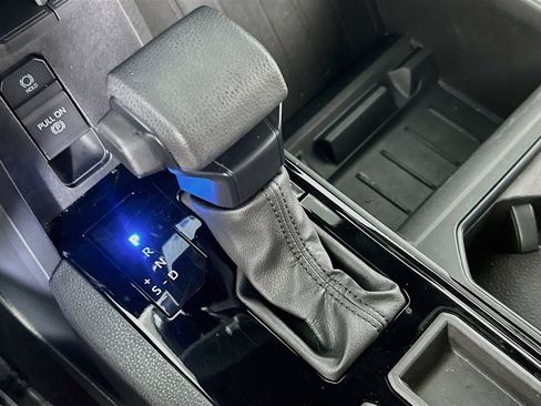 Used 2025 Toyota Tundra SR AWD/4WD image 29