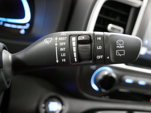 New 2026 Hyundai Venue SEL image 25