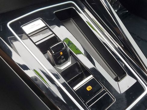 Used 2024 Volkswagen GTI Autobahn image 28