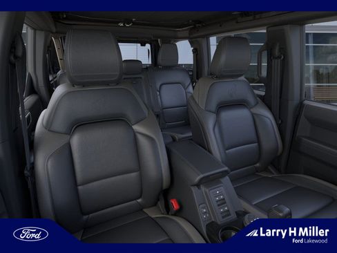 Used 2026 Ford Bronco Outer Banks AWD/4WD image 10