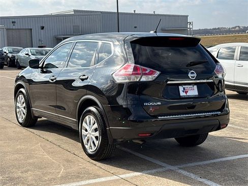Used 2016 Nissan Rogue S image 7
