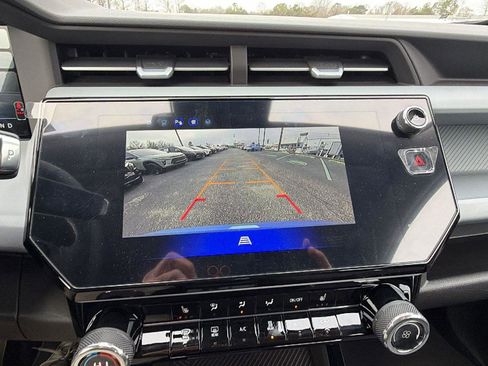 New 2027 Chevrolet Bolt LT w/ Comfort Package FWD image 25