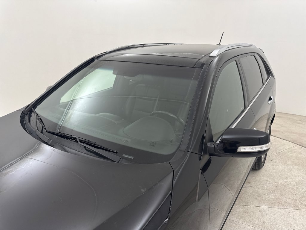 Used 2014 Kia Sorento SX w/ 3rd Row Package AWD/4WD image 16