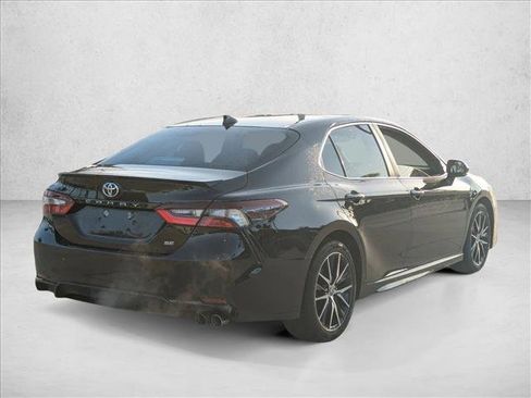 Certified 2024 Toyota Camry SE image 4