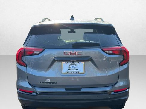 Used 2021 GMC Terrain SLT w/ Elevation Edition FWD image 5