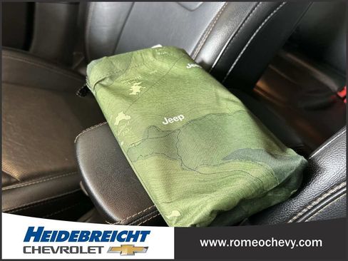 Used 2020 Jeep Compass Limited AWD/4WD image 28