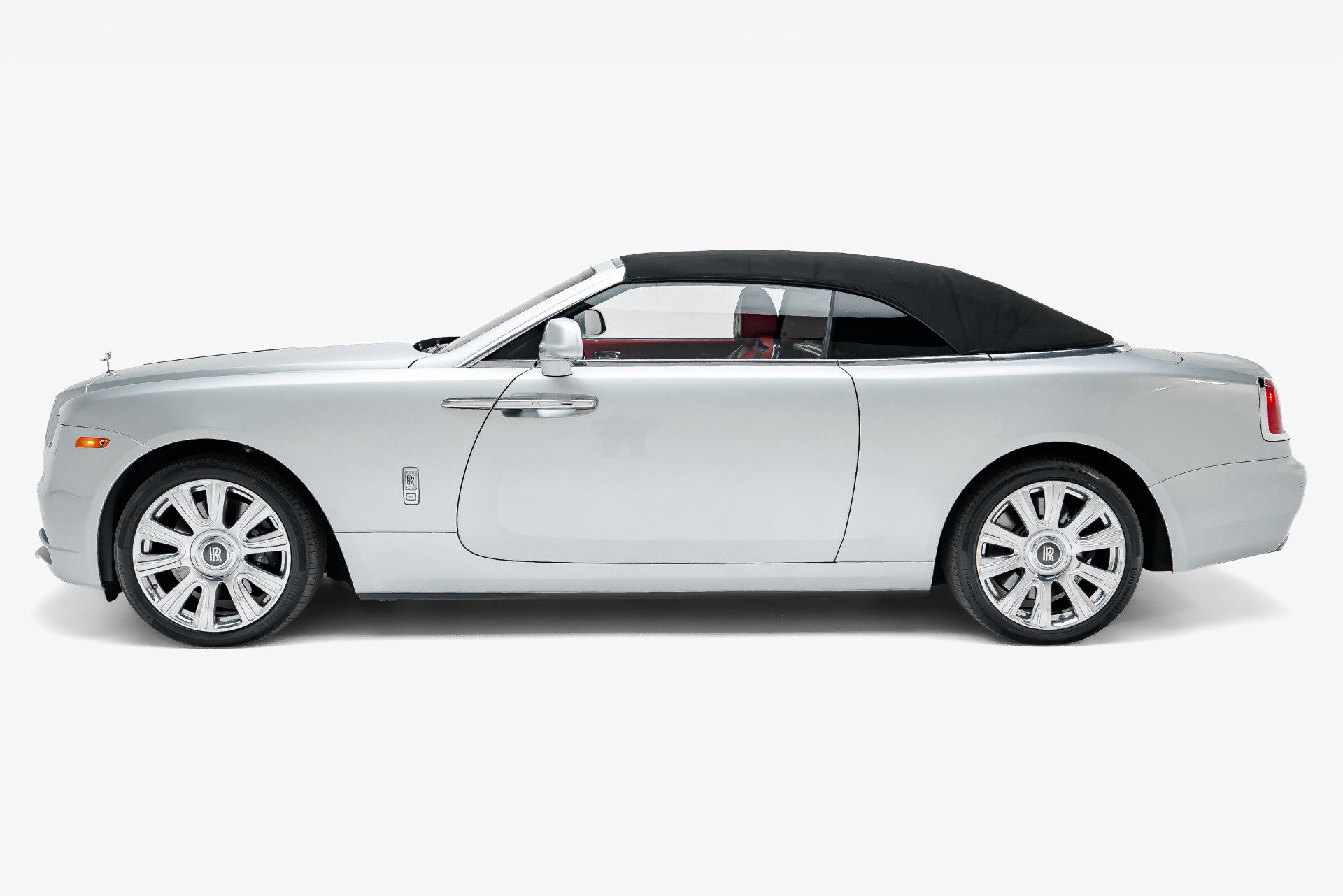 Used 2016 Rolls-Royce Dawn RWD image 9