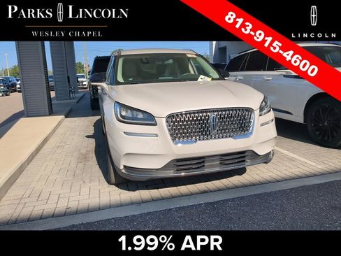 Used 2022 Lincoln Corsair FWD w/ Equipment Group 101A image 4