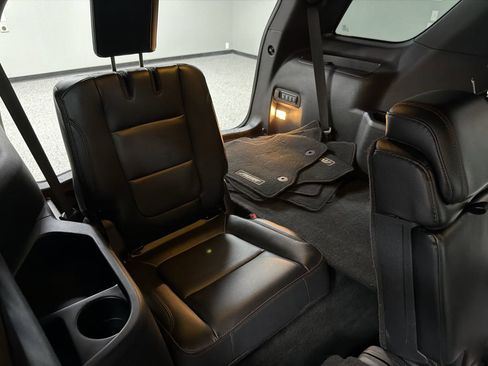 Used 2017 Ford Explorer Sport w/ Equipment Group 401A image 30