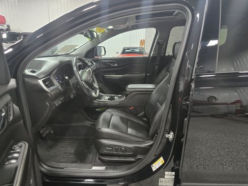 Certified 2023 GMC Acadia Denali w/ Black Diamond Edition AWD/4WD image 12