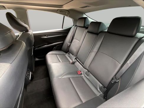 Used 2025 Toyota Camry XLE w/ Premium Package FWD image 21