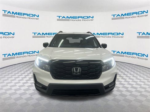 Used 2023 Honda Passport Elite image 8