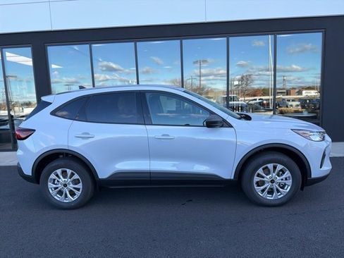 New 2026 Ford Escape Active w/ Cold Weather Package image 2