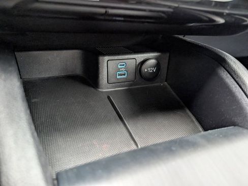 Used 2022 Ford Escape SEL image 17