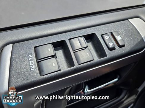 Used 2024 Toyota 4Runner TRD Sport AWD/4WD image 30