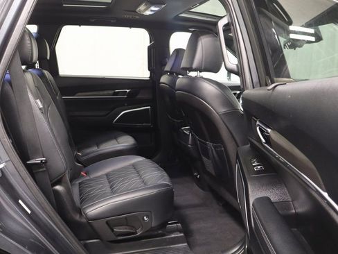 Used 2023 Kia Telluride SX X-Pro image 18