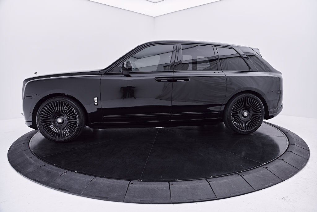 Used 2020 Rolls-Royce Cullinan AWD/4WD image 15