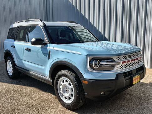 New 2025 Ford Bronco Sport Heritage w/ Convenience Package AWD/4WD image 1