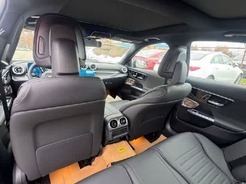 New 2026 Mercedes-Benz C 300 4MATIC Sedan image 17