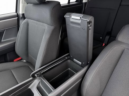 New 2026 Hyundai Santa Fe SE image 19