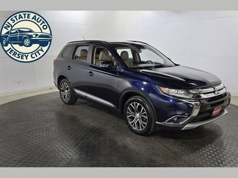 Used 2016 Mitsubishi Outlander SEL AWD/4WD image 1