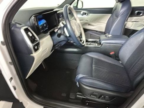 Used 2023 Kia Sorento SX Prestige AWD/4WD image 12