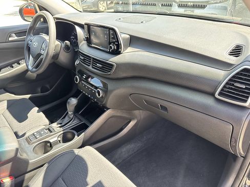 Used 2020 Hyundai Tucson Value FWD image 25