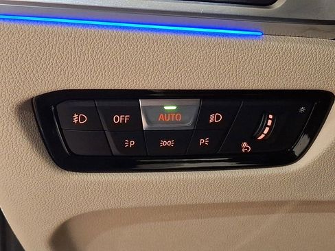 Certified 2023 BMW 430i xDrive Convertible w/ M Sport Package image 23