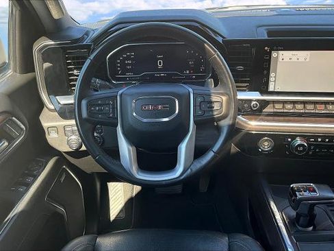 Used 2023 GMC Sierra 1500 SLT w/ SLT Premium Package image 9