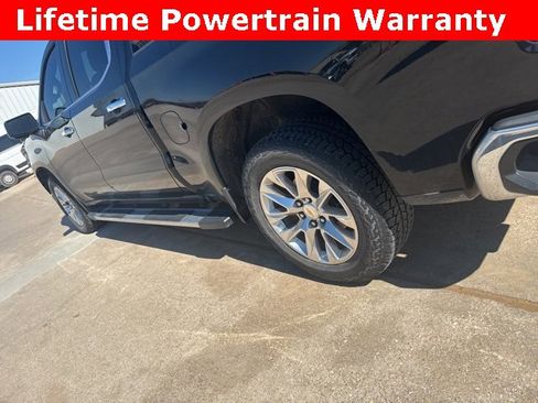 Used 2021 Chevrolet Silverado 1500 LTZ image 9