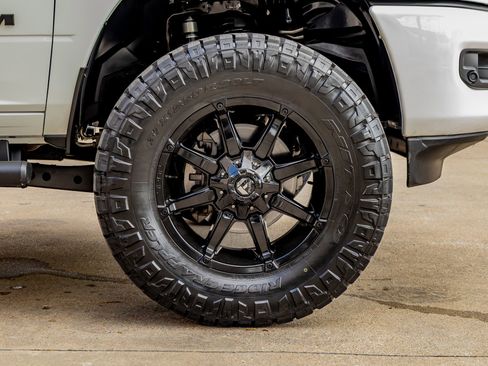 Used 2024 RAM 2500 Big Horn w/ Night Edition image 12