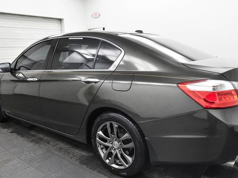 Used 2015 Honda Accord EX-L image 5