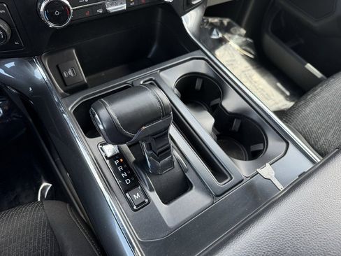 Used 2022 Ford F150 XLT w/ Equipment Group 302A High image 13