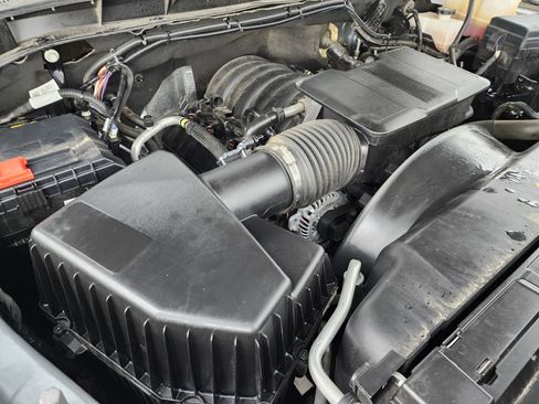 Used 2024 GMC Sierra 2500 SLE w/ SLE Value Package; image 20