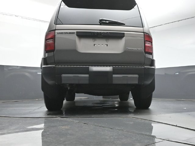 Used 2025 Toyota Land Cruiser w/ Premium Package AWD/4WD image 37
