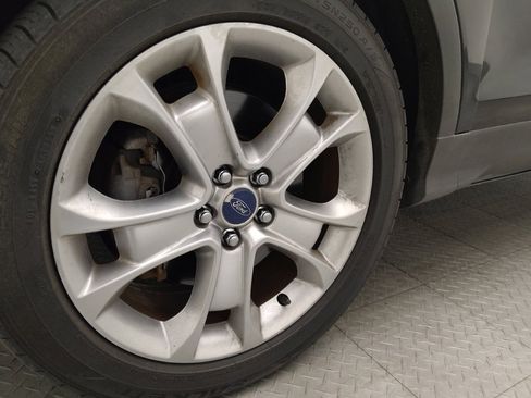 Used 2016 Ford Escape Titanium w/ Equipment Group 301A AWD/4WD image 31