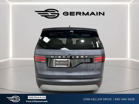 Used 2025 Land Rover Discovery S AWD/4WD image 7