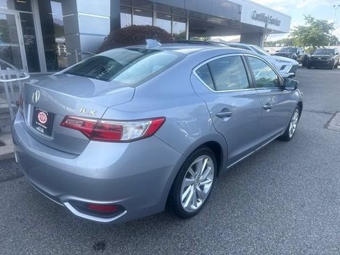 Used 2016 Acura ILX FWD image 7