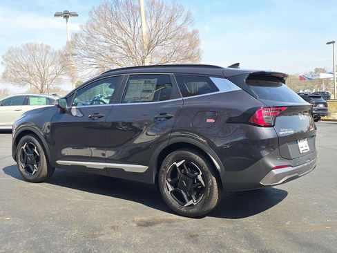 New 2026 Kia Sportage EX image 5