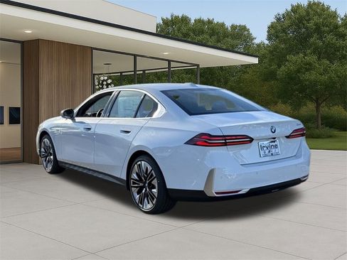New 2026 BMW 530i image 12