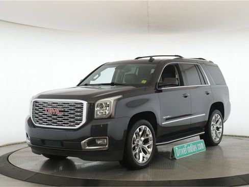 Used 2020 GMC Yukon Denali image 10