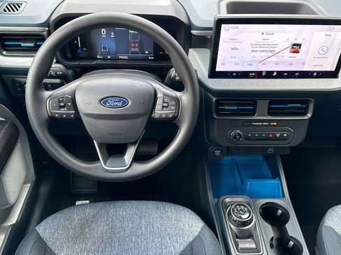 New 2026 Ford Maverick XLT image 13