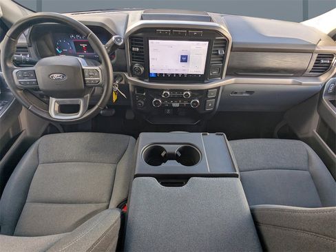 Used 2024 Ford F150 XLT image 14