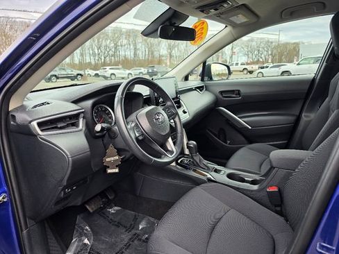Used 2022 Toyota Corolla Cross LE AWD/4WD image 20
