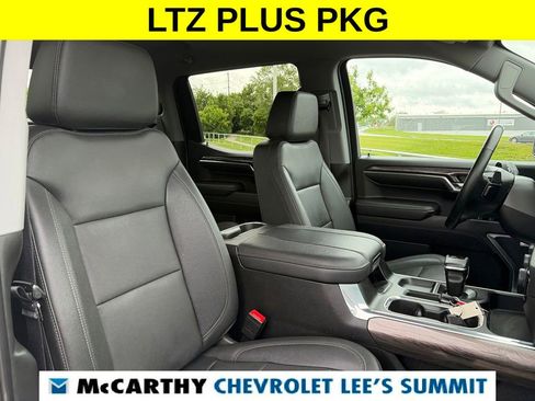 Used 2023 Chevrolet Silverado 1500 LTZ AWD/4WD image 35