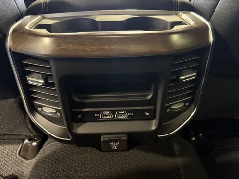 Used 2023 RAM 3500 Laramie image 20