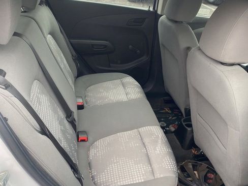 Used 2017 Chevrolet Sonic LT image 20