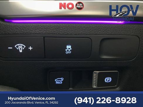 Used 2024 Hyundai Palisade Calligraphy FWD image 22
