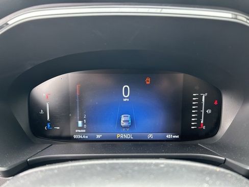 Used 2024 Ford Escape ST-Line image 2