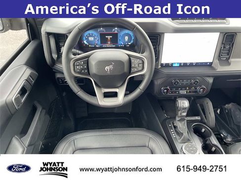 New 2025 Ford Bronco Badlands image 13